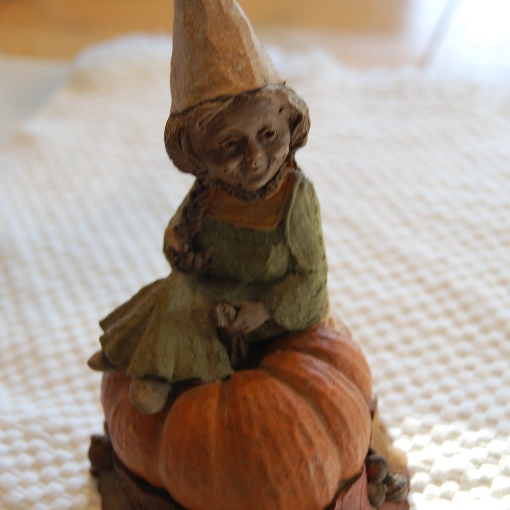 Collectable Clark Pumpkin Female Gnome  1986  #1120   "89 Pumpkin"